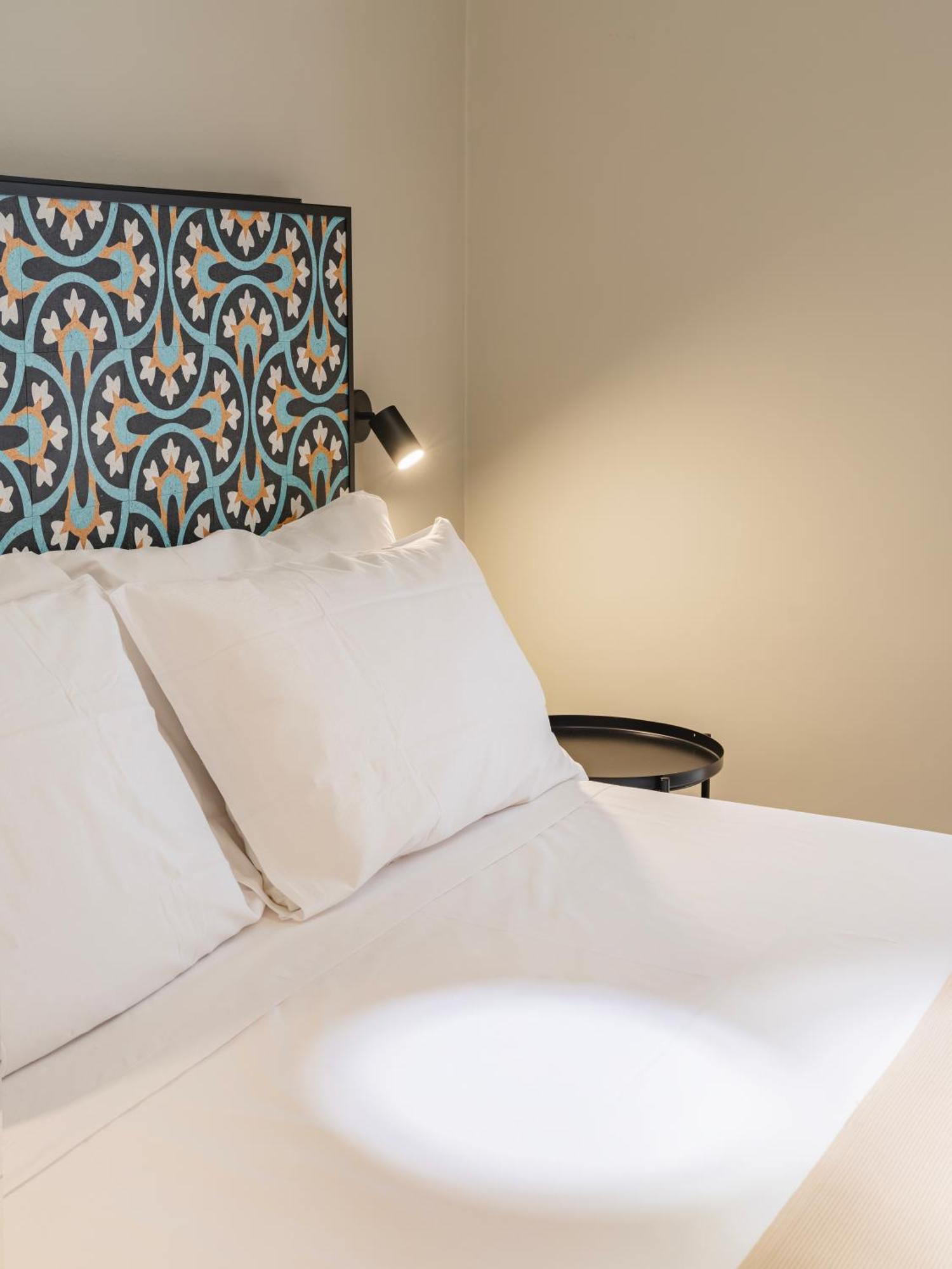 Almica24 Hotell Bari Eksteriør bilde