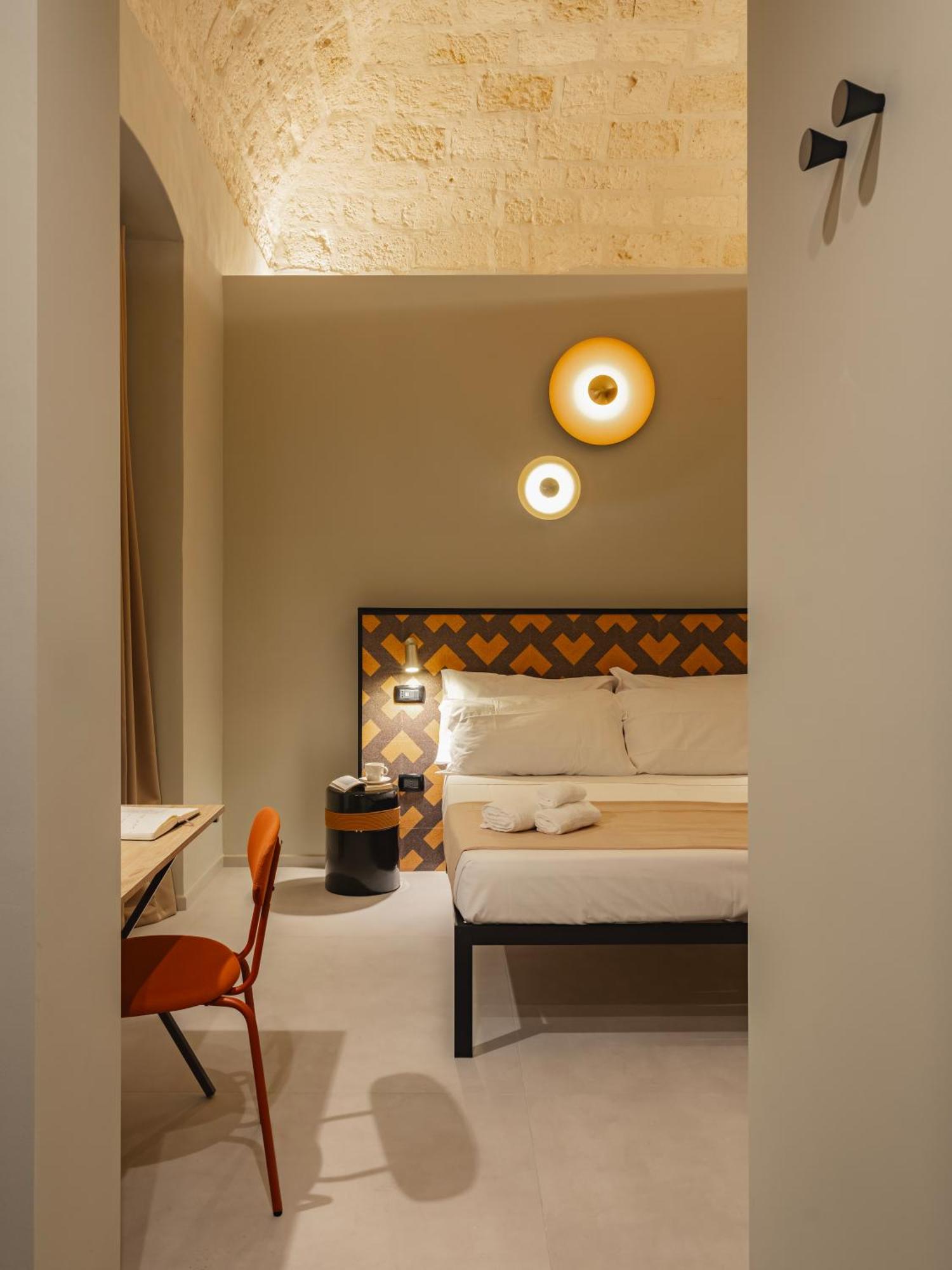 Almica24 Hotell Bari Eksteriør bilde
