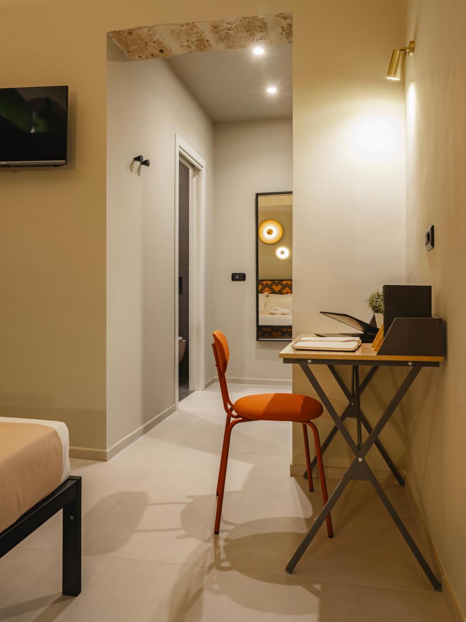 Almica24 Hotell Bari Eksteriør bilde