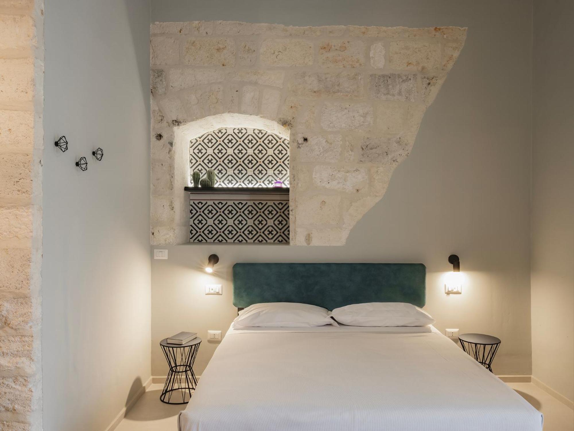 Almica24 Hotell Bari Eksteriør bilde